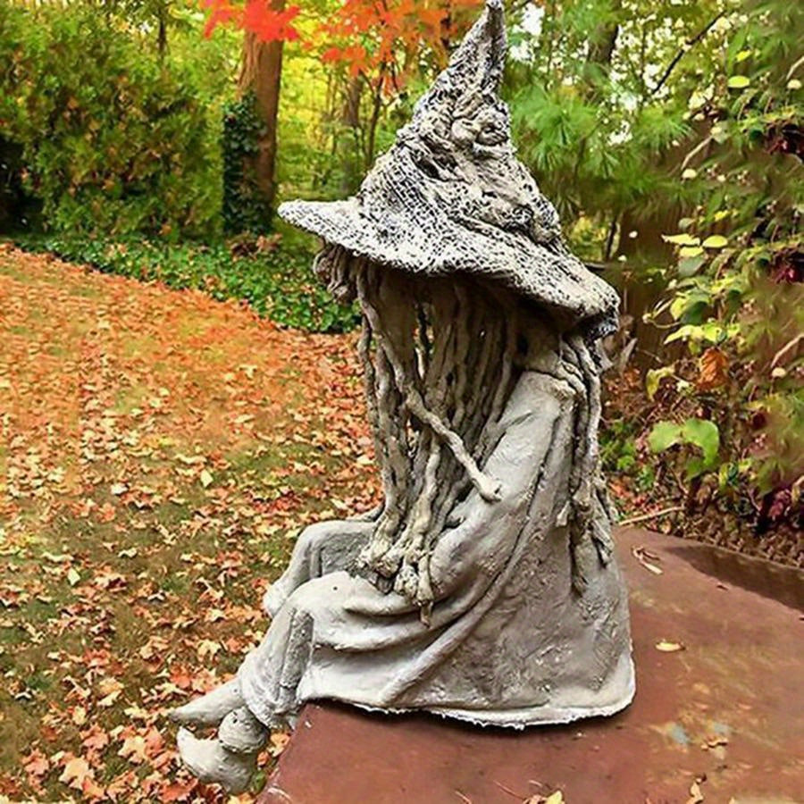Solar Witch Figurine Light Outdoor Decoration